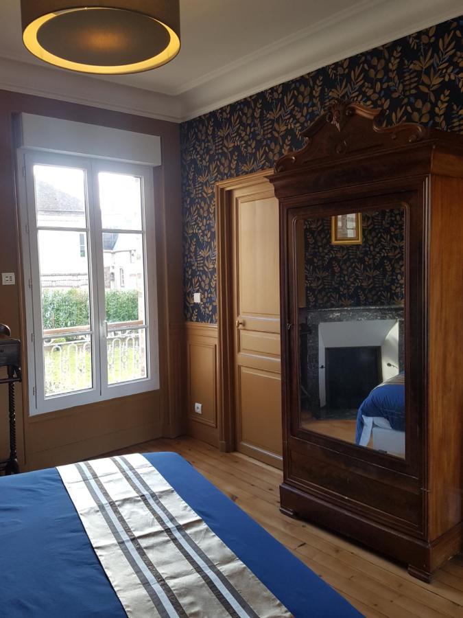 Le Clos Saint-Germain Rugles Bagian luar foto