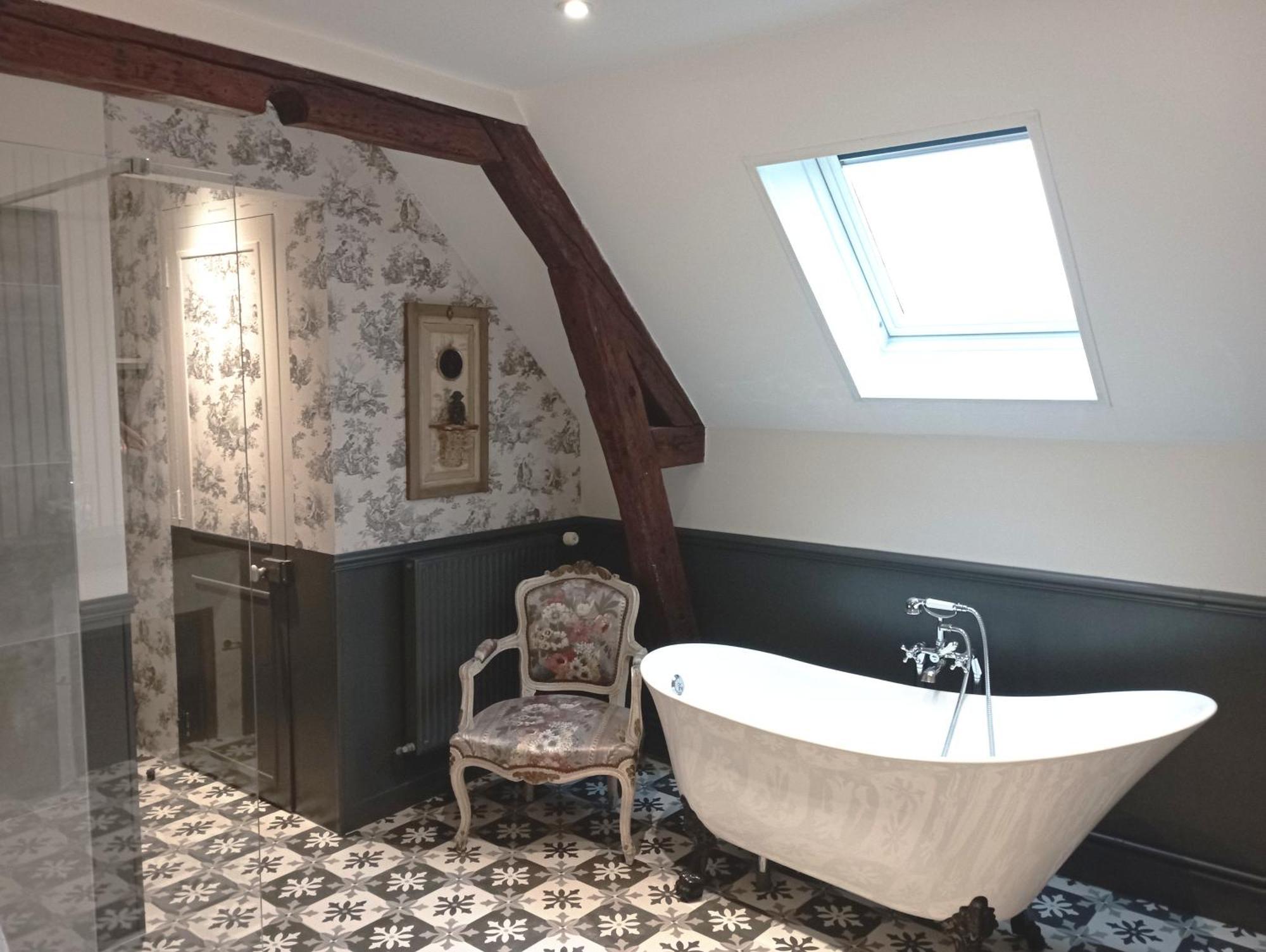 Le Clos Saint-Germain Rugles Bagian luar foto